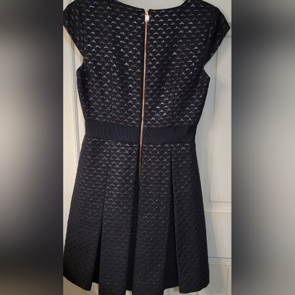 Ted Baker Carice Metallic Jacquard Capsleeve Mini Dress, Dark Navy, Size 2 TB - Picture 4 of 6